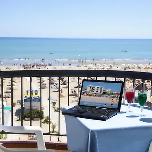 https://hotel-usa.riccione-hotels.org